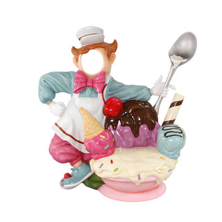 ICECREAM MAN PHOTO OP